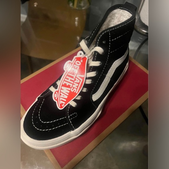 Sentry Sk8 Vans Sneaker Shoes - Brand New! - Picture 2 of 5